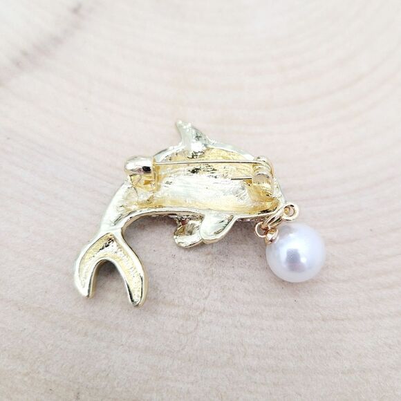 Brand New Gold Tone Blue Dolphin Pearl Rhinestone Brooch Pin - Picture 3 of 7